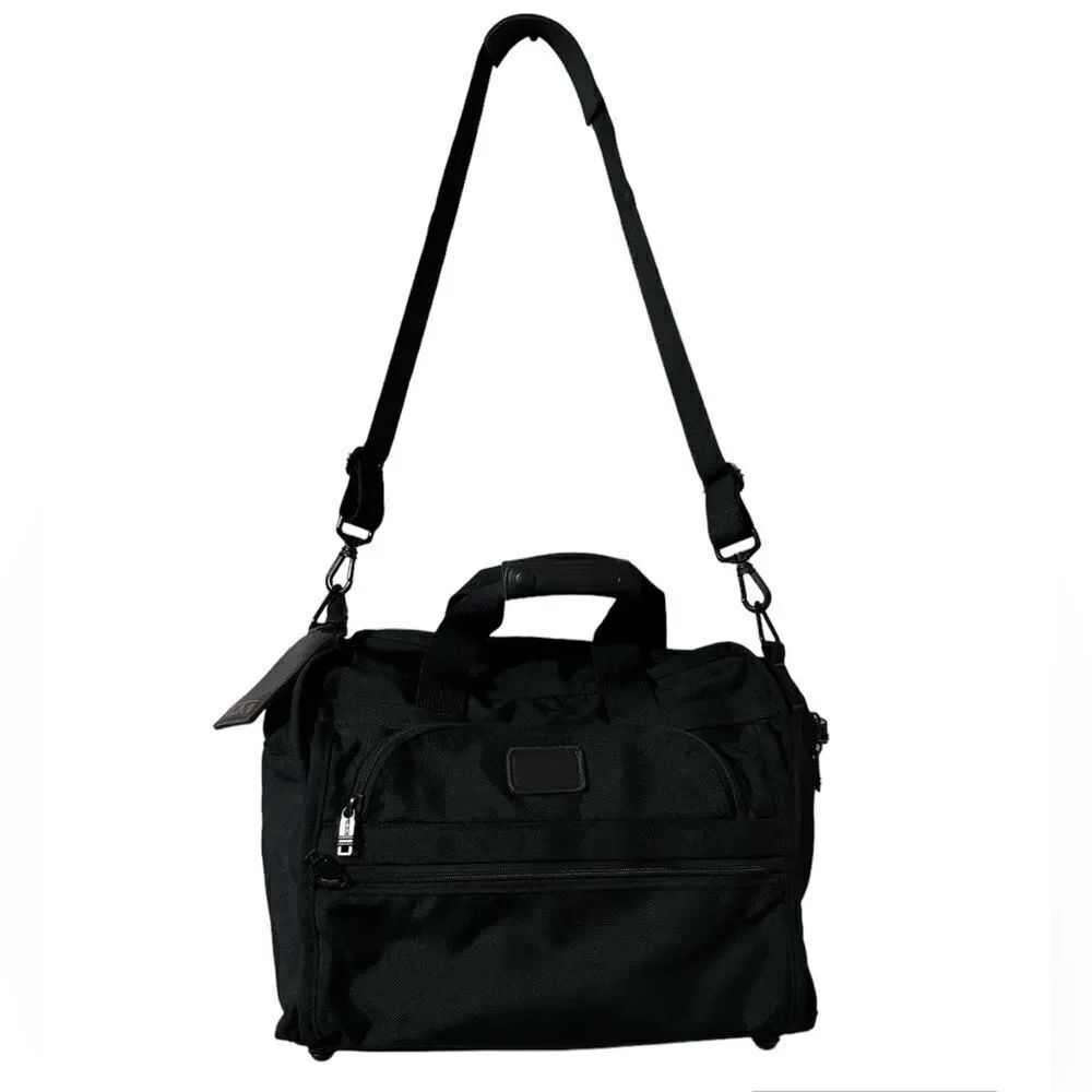 TUMI USA ALPHA BLACK BALLISTIC NYLON VINTAGE MESSENGER BRIEFCASE BAG